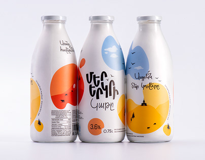 We grow fresh, organic produce using clean methods that protect nature, healthy food.